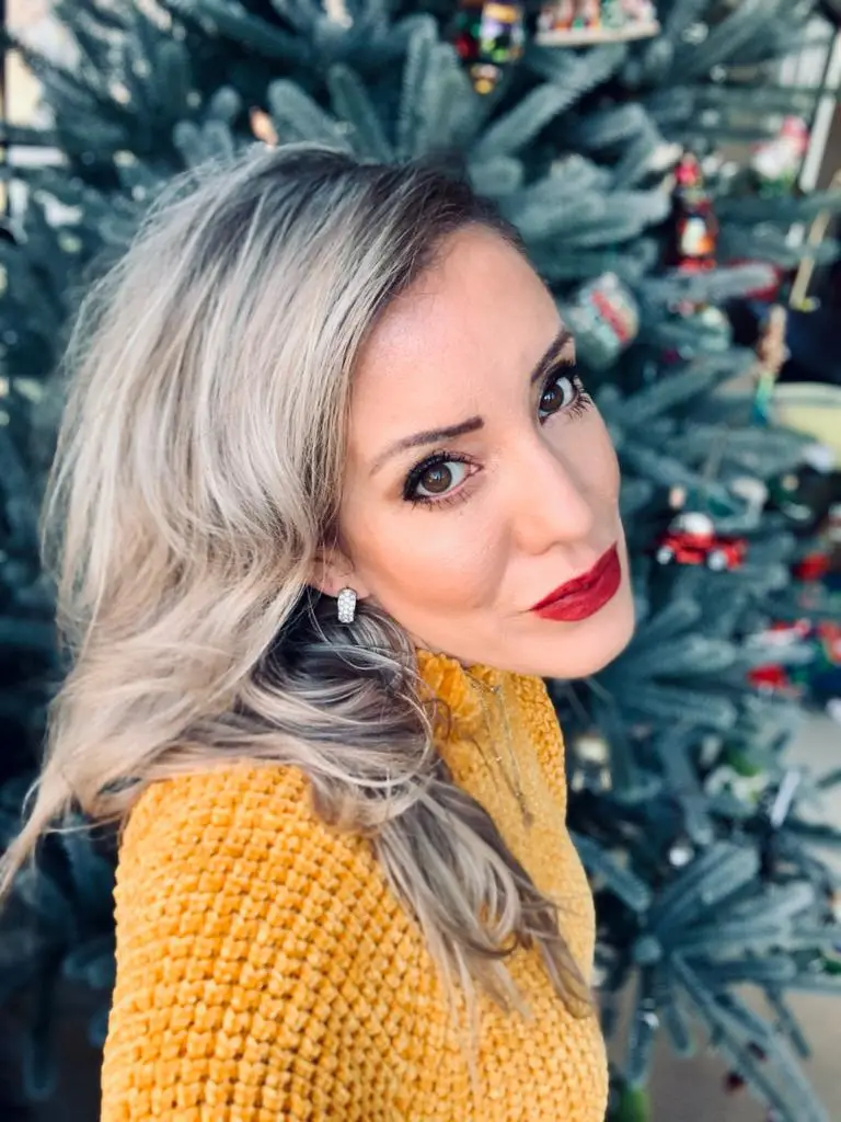 Elizabeth - CMO